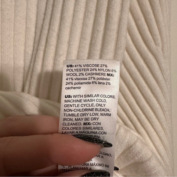 WHBM Ribbed Sweetheart Neck Pullover Sweater White size Large - Picture 8 of 9